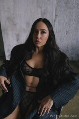 Миниатюра Индивидуалка Мира РИП Фотография 